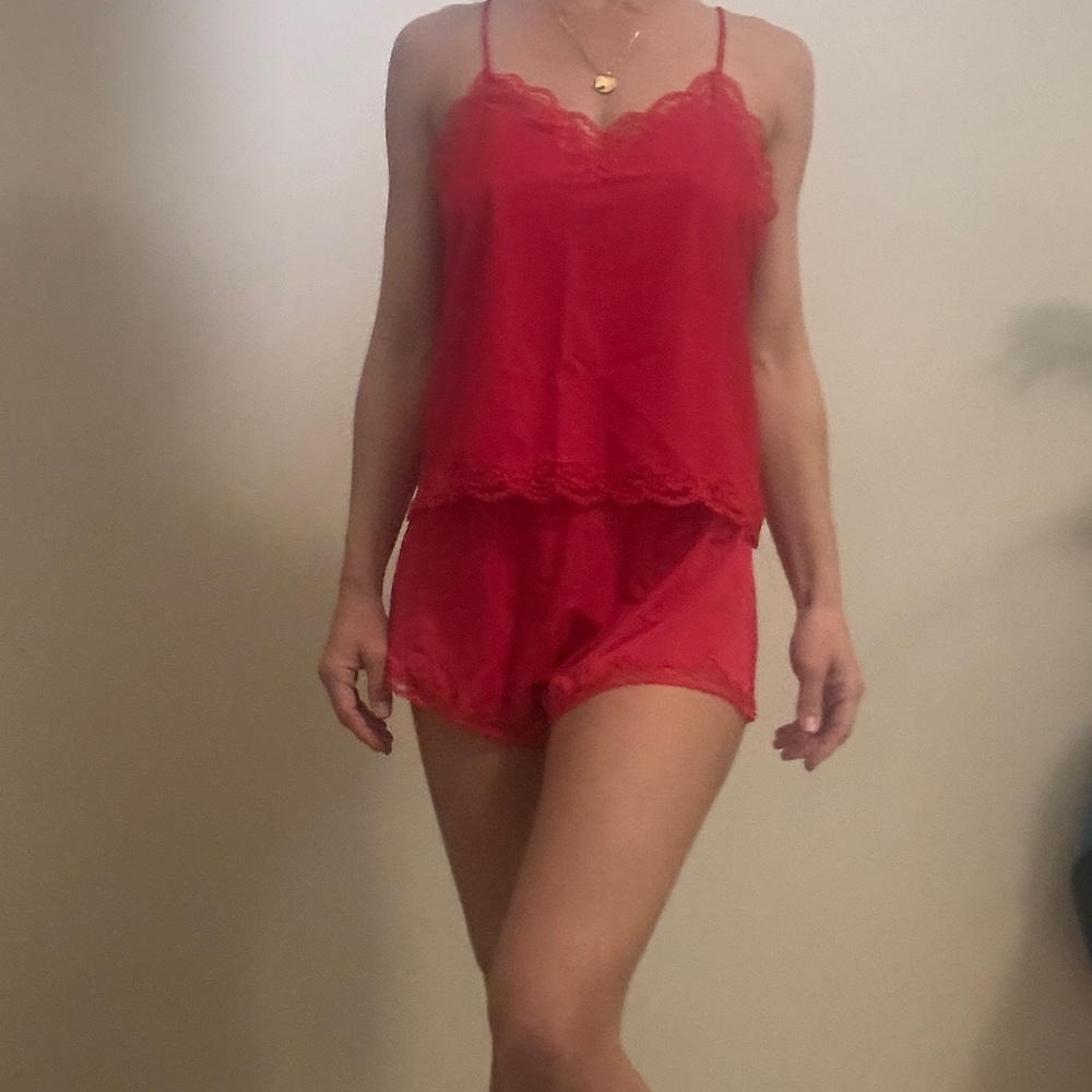 Vintage Red Silk Pajama Set (XS, late 80s / early 90s)
